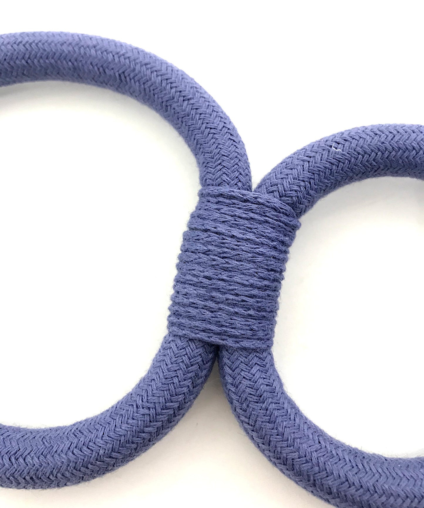 Bracciale blu chiaro a tre anelli, elegante decorazione per tende tendaggi drappeggio drappo made in italy
