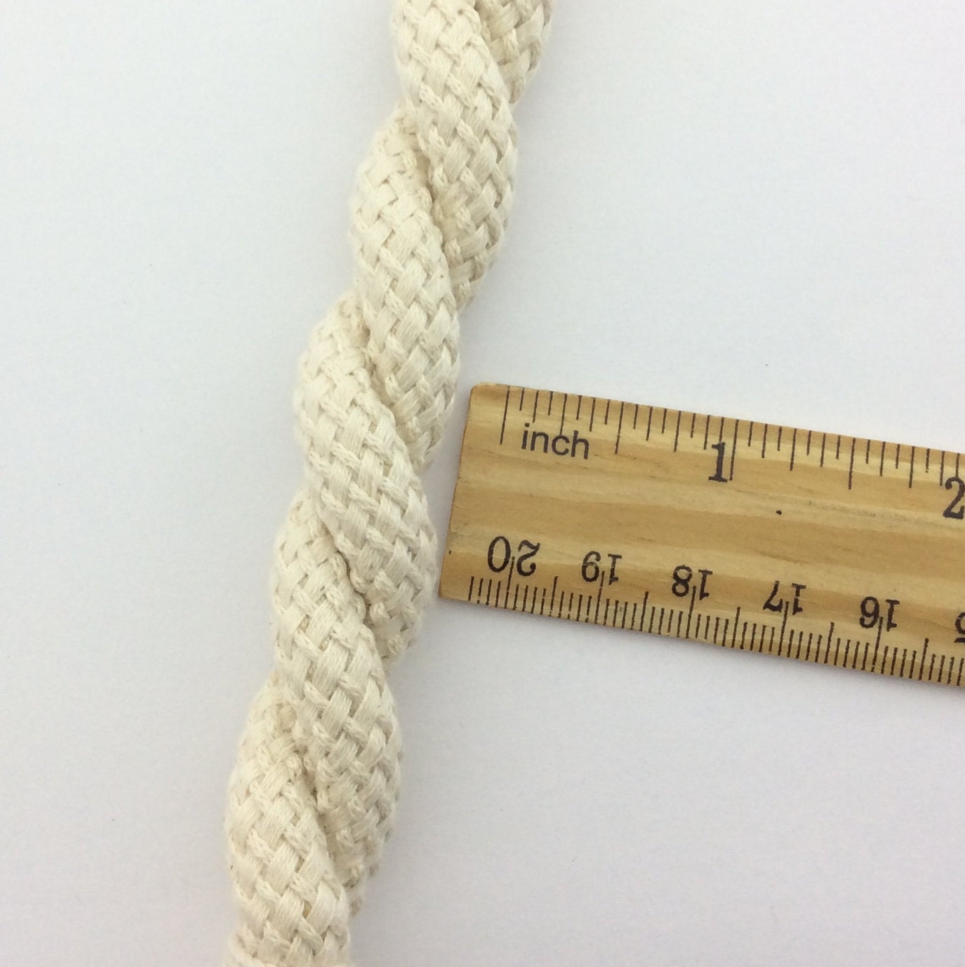 Cotone.. Un legatenda magnetico 16mm, lungo 75cm. Stile rustico, arrendamento nautico e shabby, neutro per ogni abbinamento.