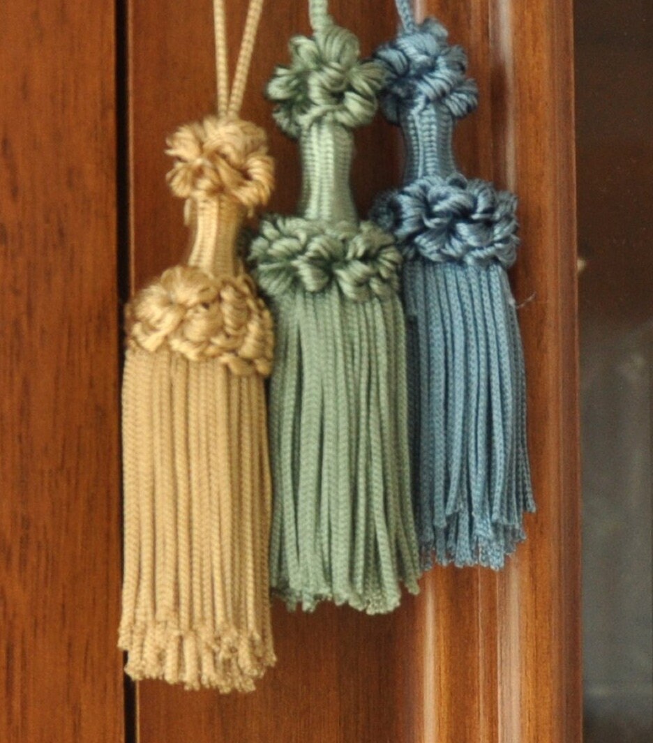 Vintage Tassel Key for Curtains and Furniture - Classic Florence Colors