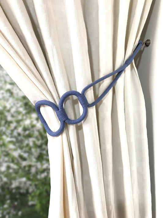 Bracciale blu chiaro a tre anelli, elegante decorazione per tende tendaggi drappeggio drappo made in italy