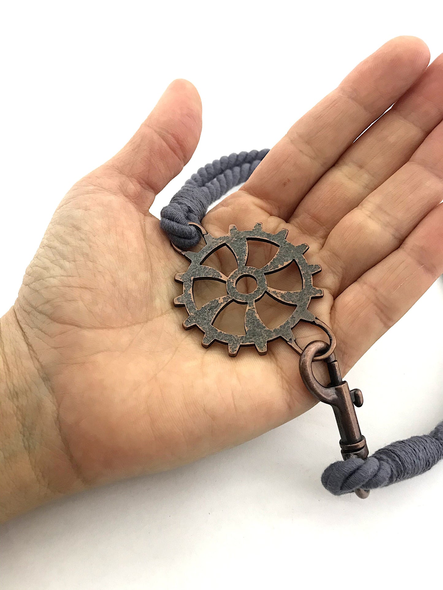 Bracciale per tende per allestimenti in stile industrial, in cotone e lino BLU AVIO . Allestimenti per loft ed open space. Made in Italy.