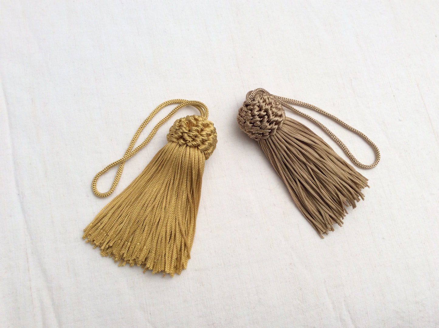 Nappa Fiocco Chiave Giallo Oro o Marrone 11cm - Made in Firenze