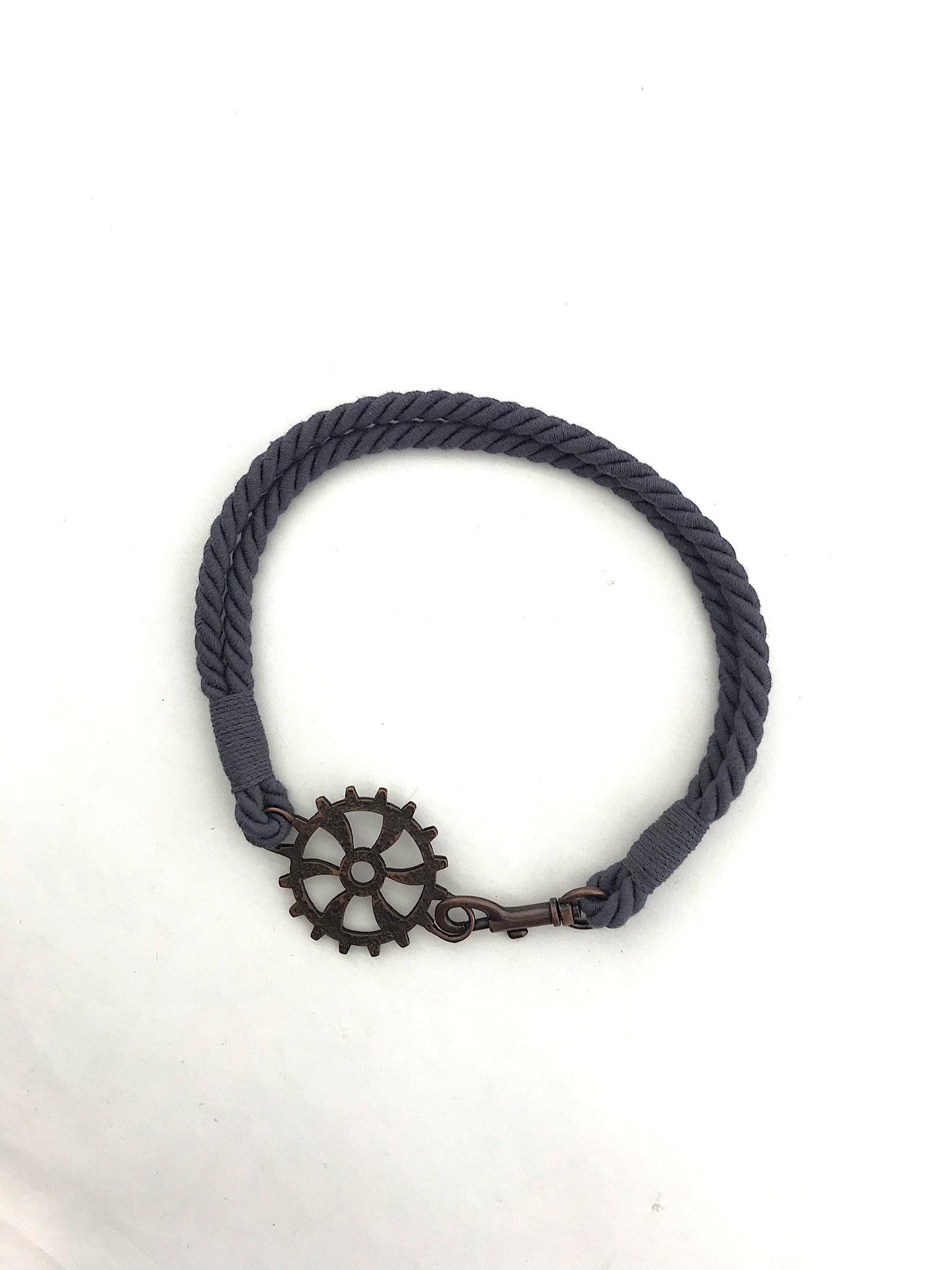 Bracciale per tende per allestimenti in stile industrial, in cotone e lino BLU AVIO . Allestimenti per loft ed open space. Made in Italy.