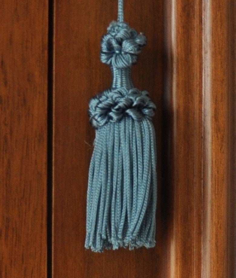 Vintage Tassel Key for Curtains and Furniture - Classic Florence Colors