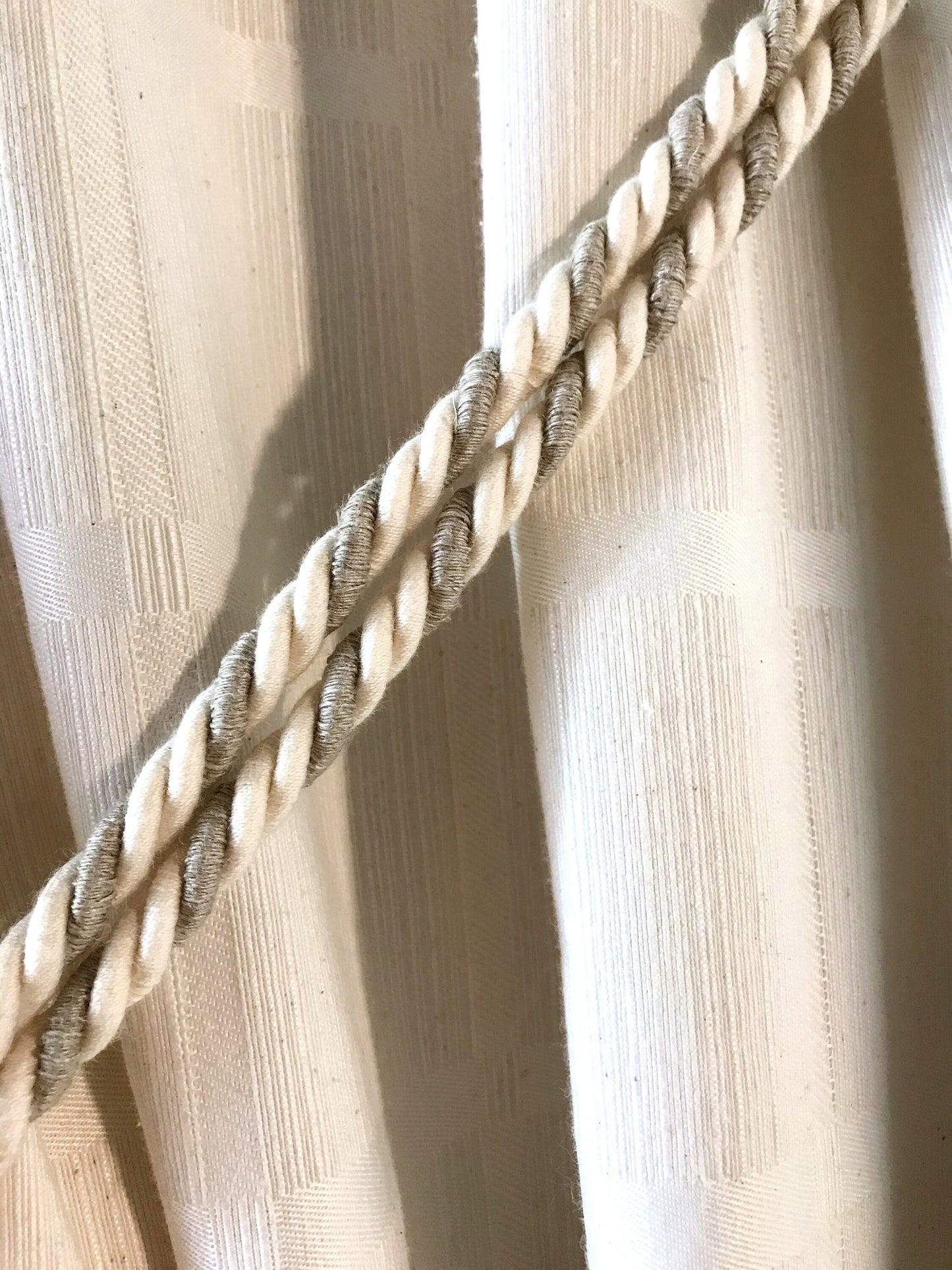 14- cream
