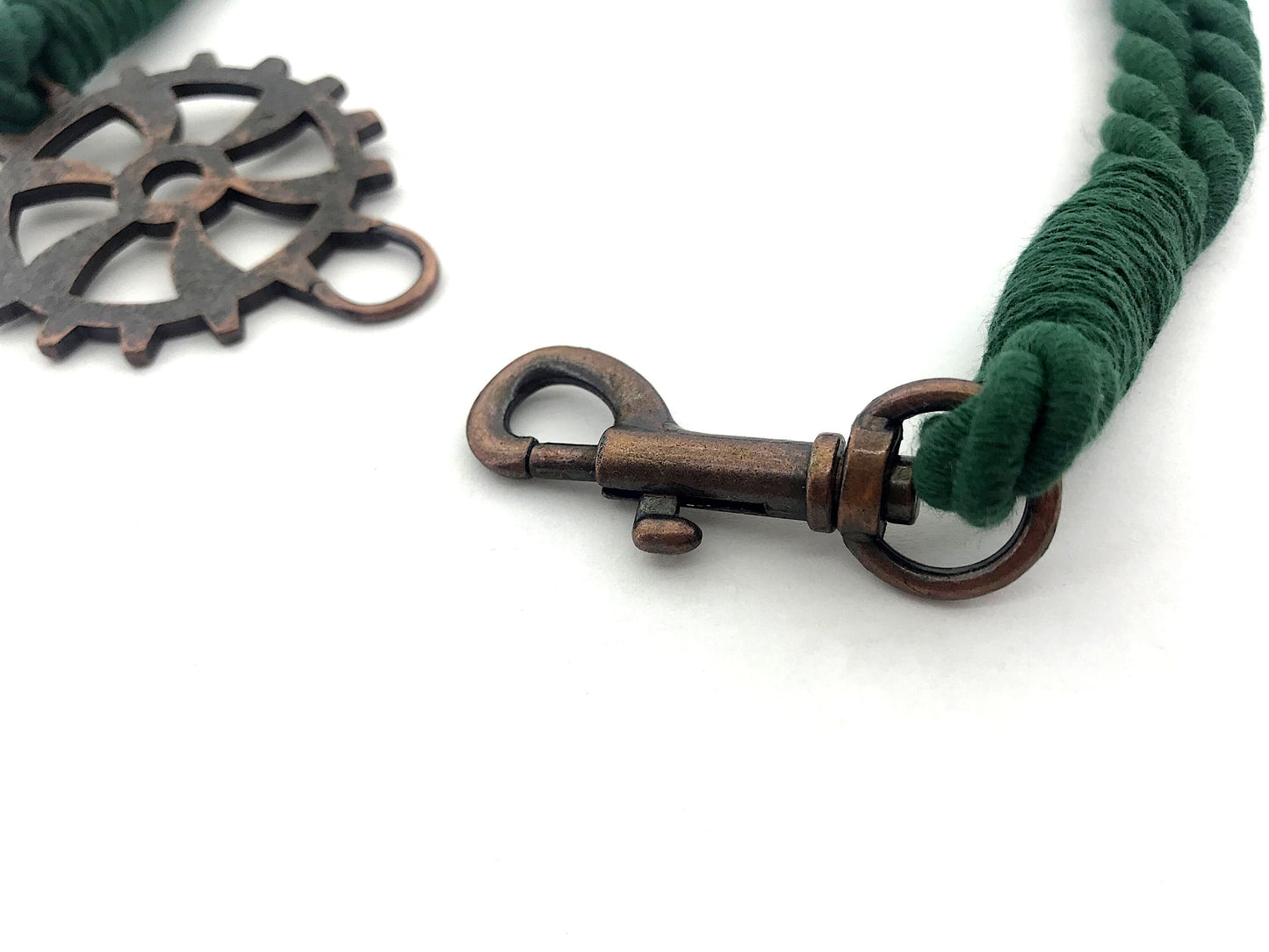 Bracciale per tende per allestimenti in stile industrial, in cotone VERDE. Allestimenti per loft ed open space. Made in Italy.