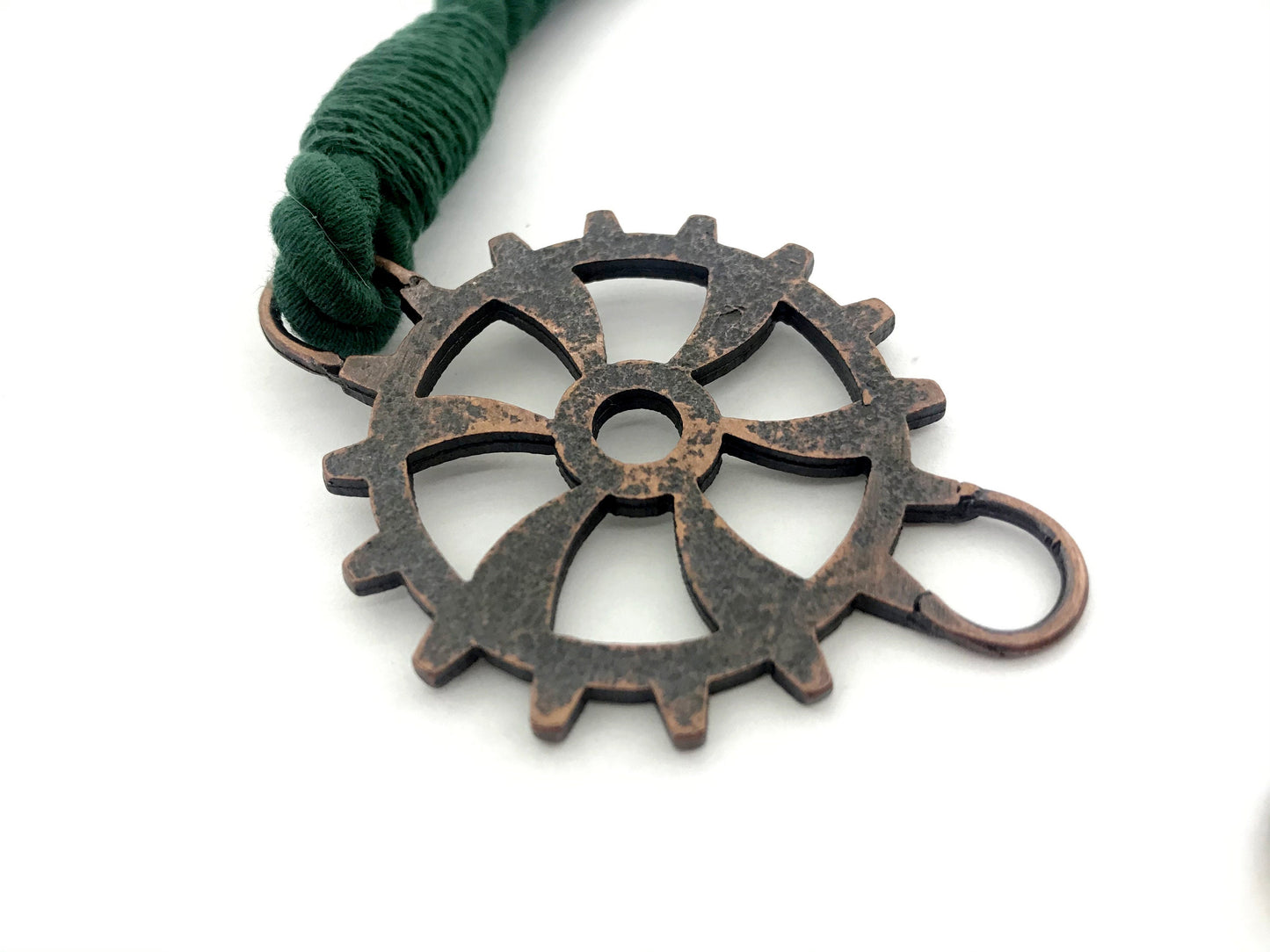 Bracciale per tende per allestimenti in stile industrial, in cotone VERDE. Allestimenti per loft ed open space. Made in Italy.