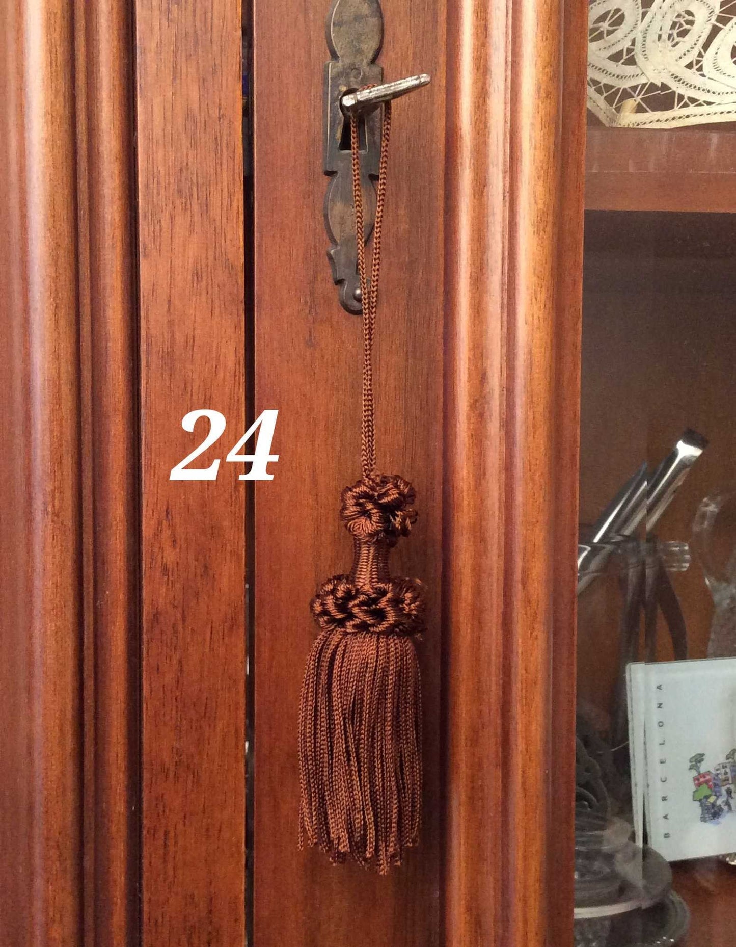 Key Tassel for Antique Furniture - Handmade Florence - 8 Colors Florence